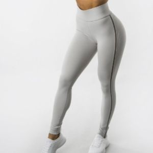 Buff Bunny Desire Leggings